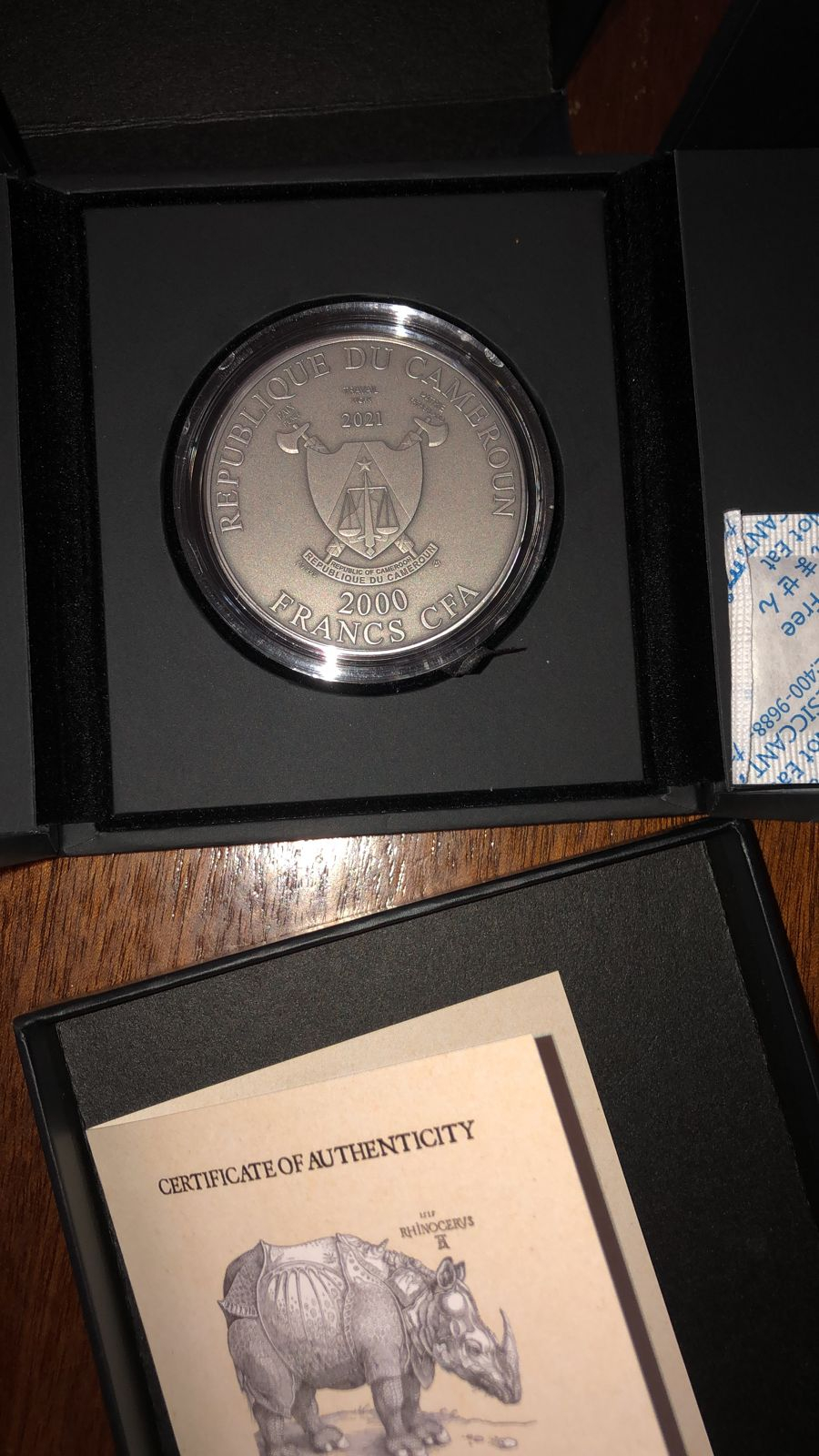6513 # Camarões 2000 francos 2021 Prata proof 999 Ø50mm 2 oz Rinoceronte de Albrecht Durer # Rara só 150 exemplares no mundo - Imagem 2